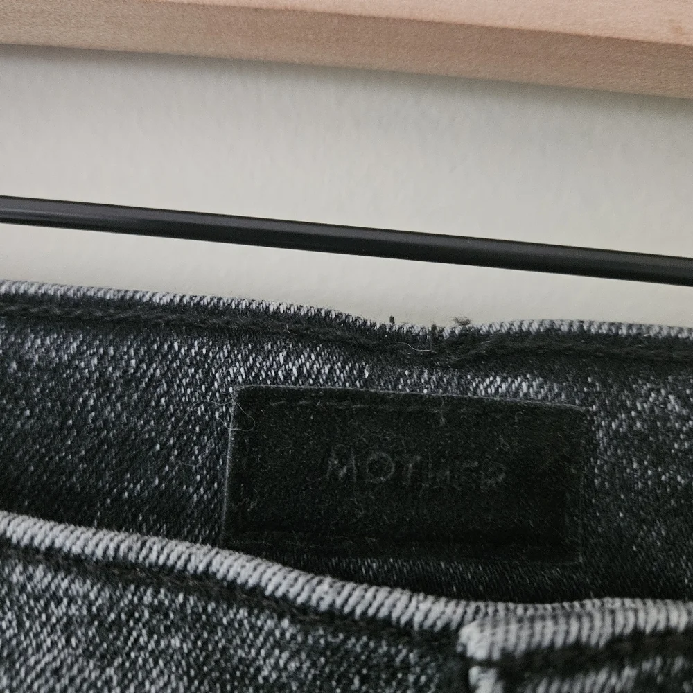 Mother Black Dark Wash Wide Leg Cropped Jeans
